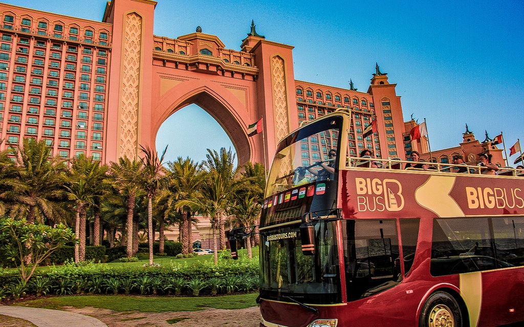 Dubai Hop-on Hop-off Bus Tour with Dhow Creek Cruise + The View At The Palm Tickets 